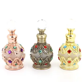 15ml Vintage Fém Parfümös Üveg Aromaterápiás illóolaj Üveg Üres Újratölthető Palack, Tartály, Esküvői Dekoráció, Ajándékok